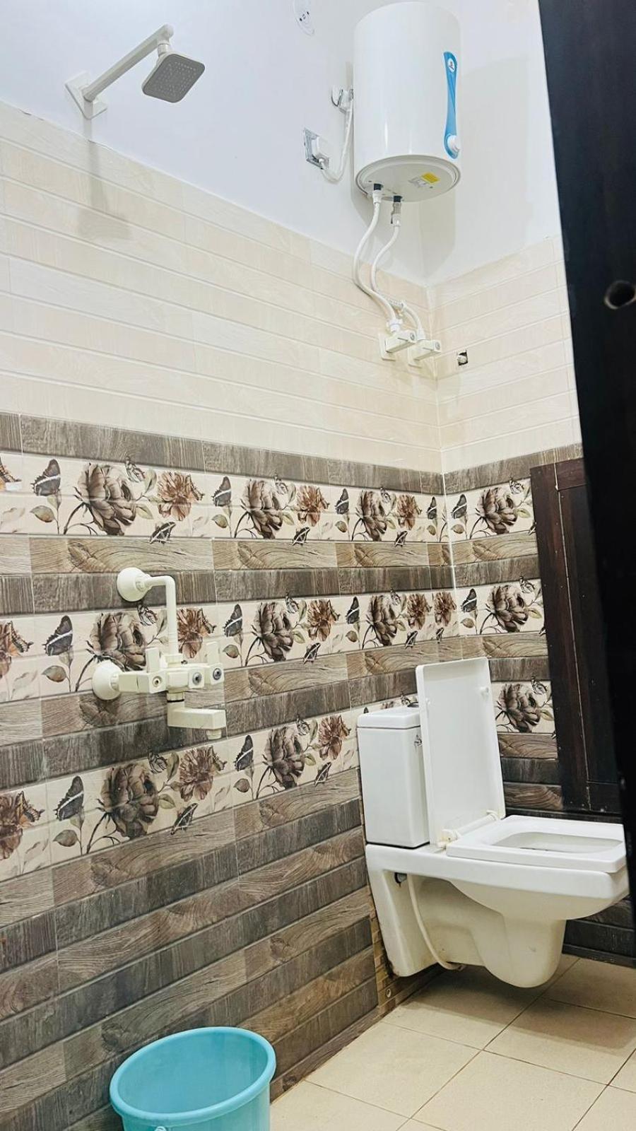 Hotel Rudra Residency Near Railway Station Mathura Buitenkant foto